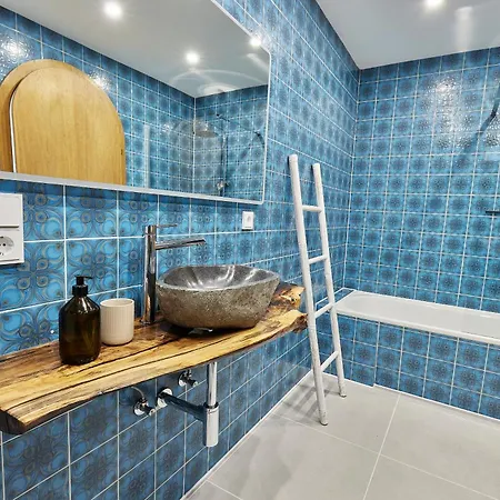 Haus28 - Modernes A-frame Im Wald Grattersdorf